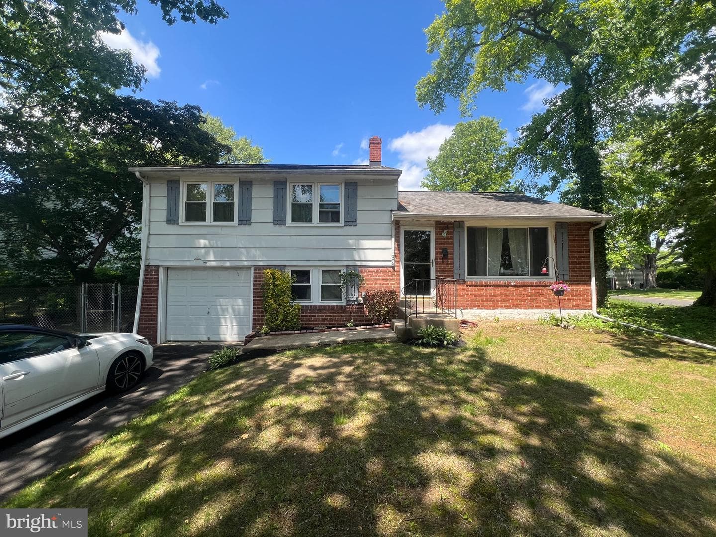1346 Clarke Road