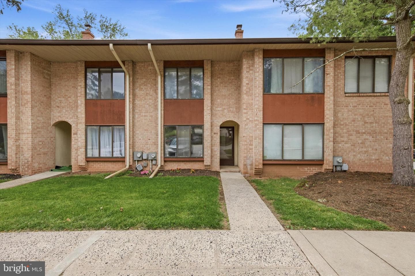 202 Stonybrook Drive #202