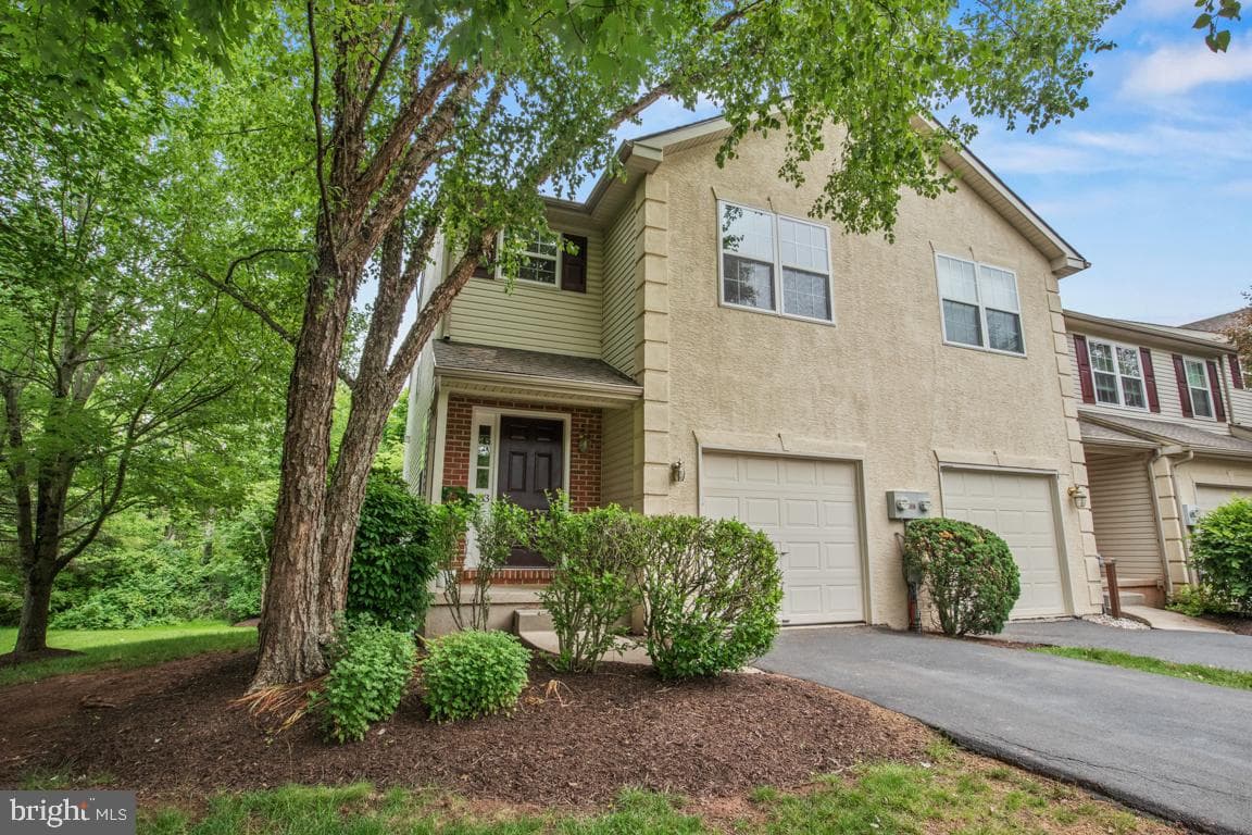 133 Vernon Court