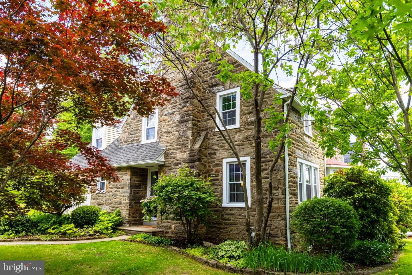 1405 Edge Hill Road