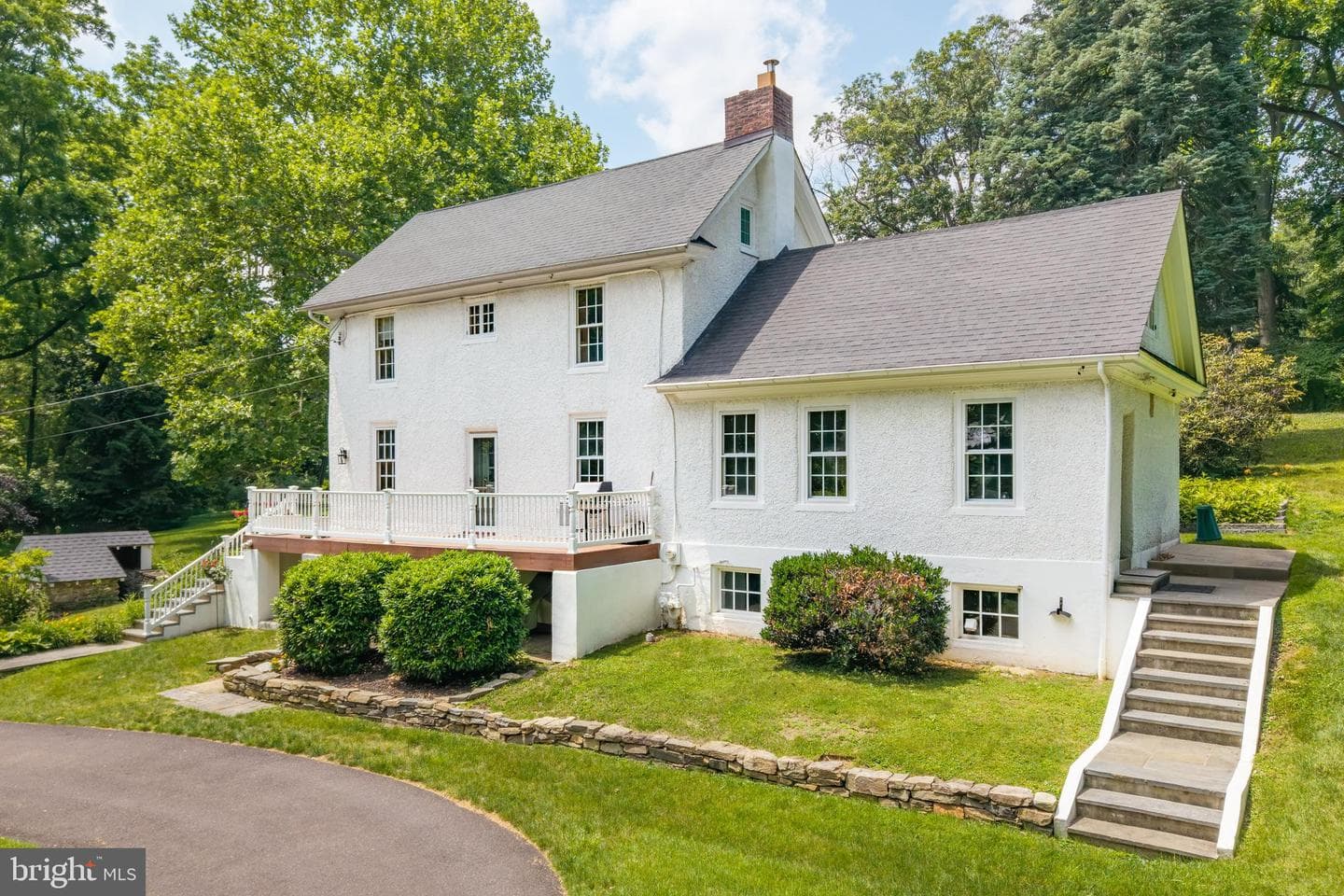 387 Tomlinson Road