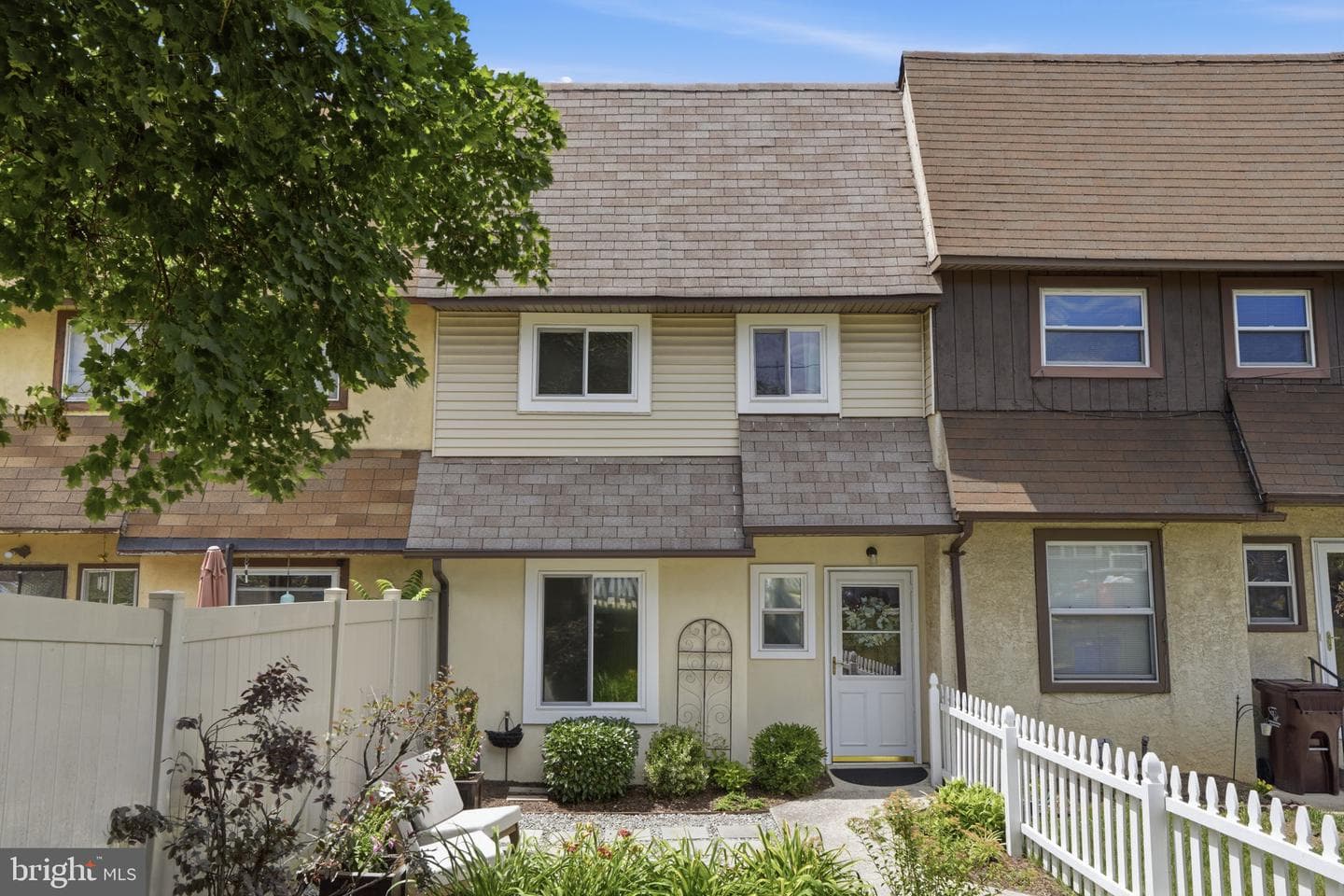 908 Green Street
