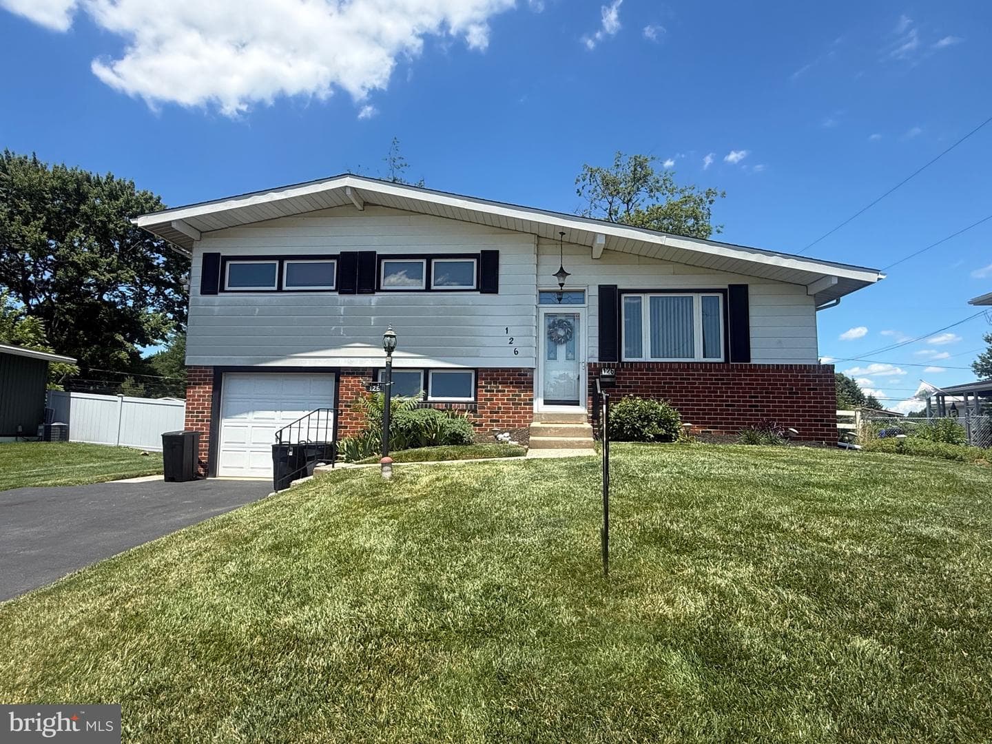 126 Yellowstone Road