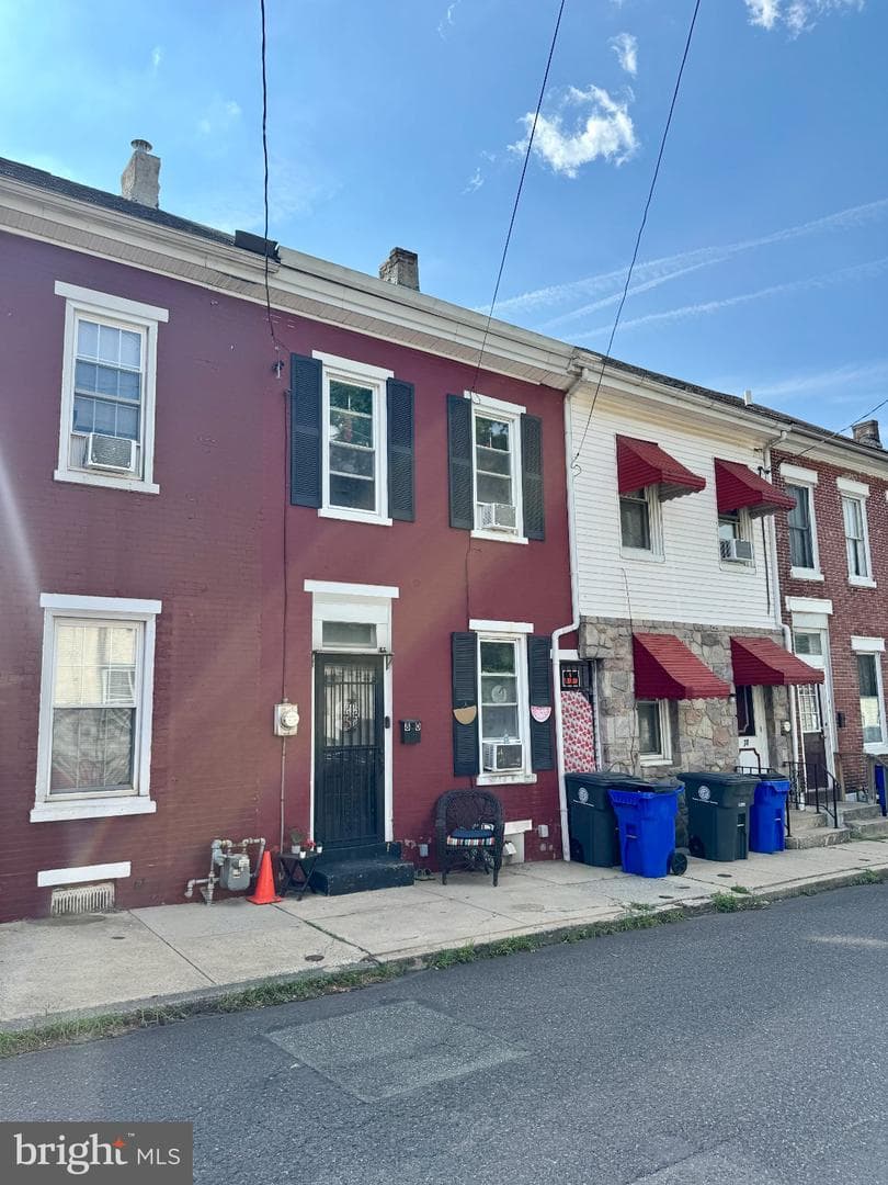 80 N Warren Street