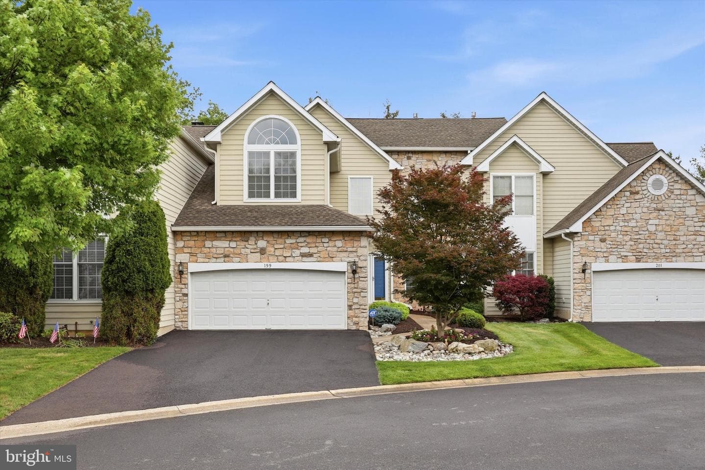 199 Birkdale Drive photo 1