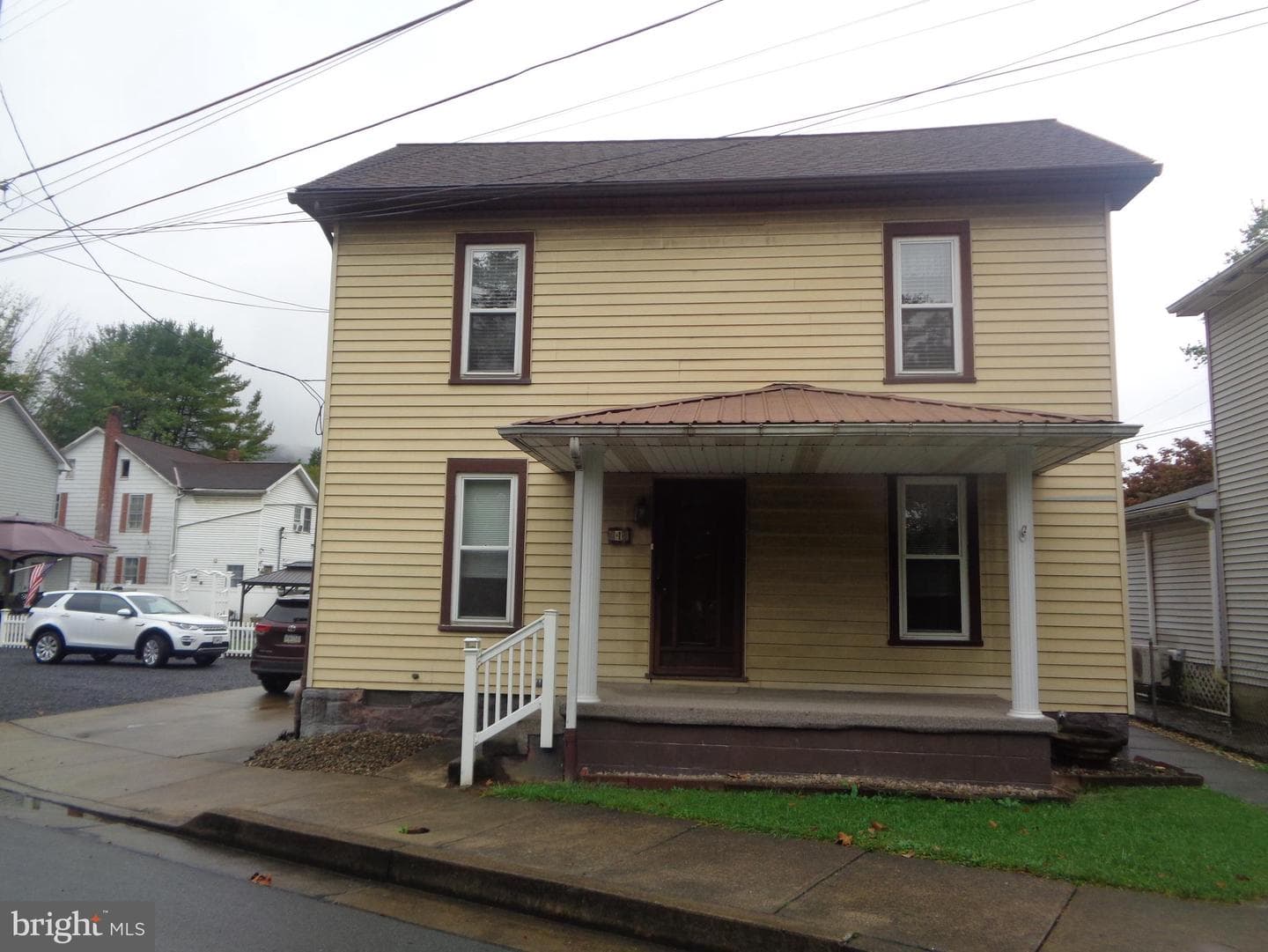 4 Waterfront Street photo 1