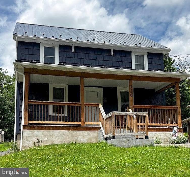 330 N Walnut Street