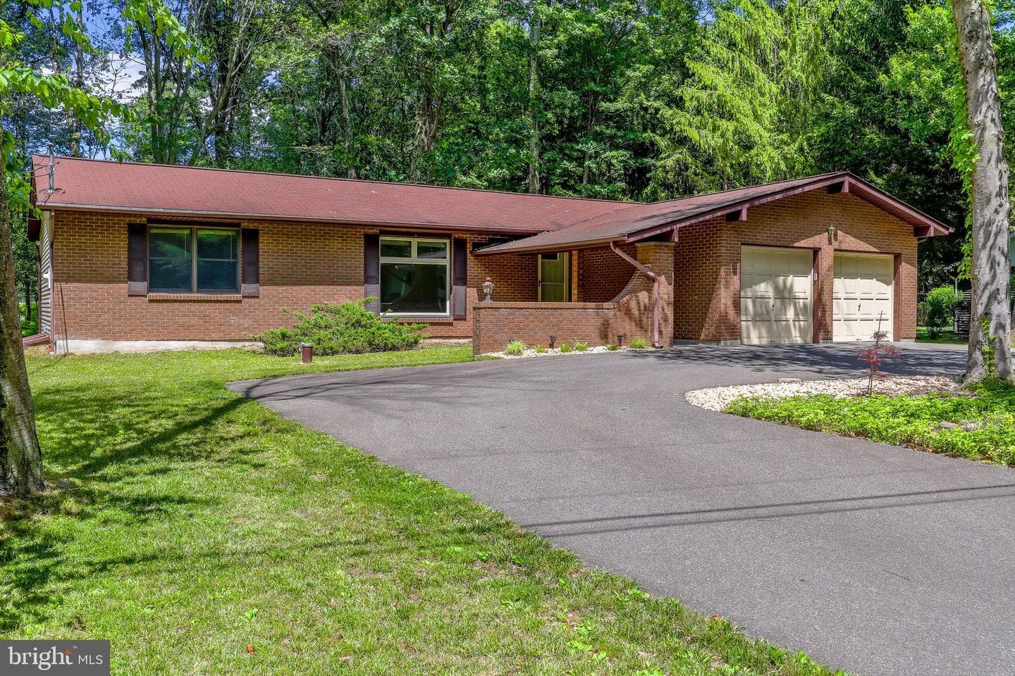 18 Bull Pine Road photo 1