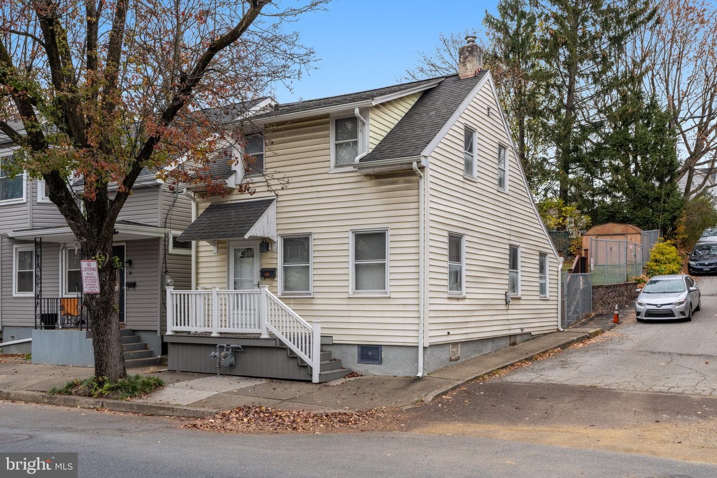28 W Goepp Street photo 1