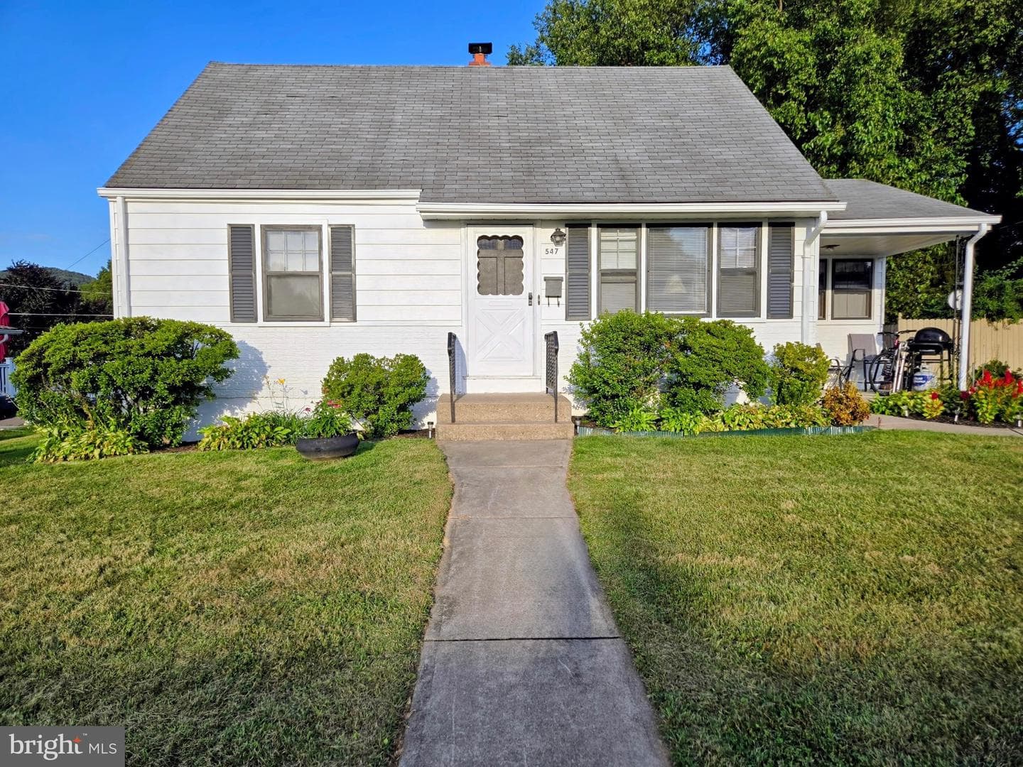 547 Rentzheimer Drive photo 1
