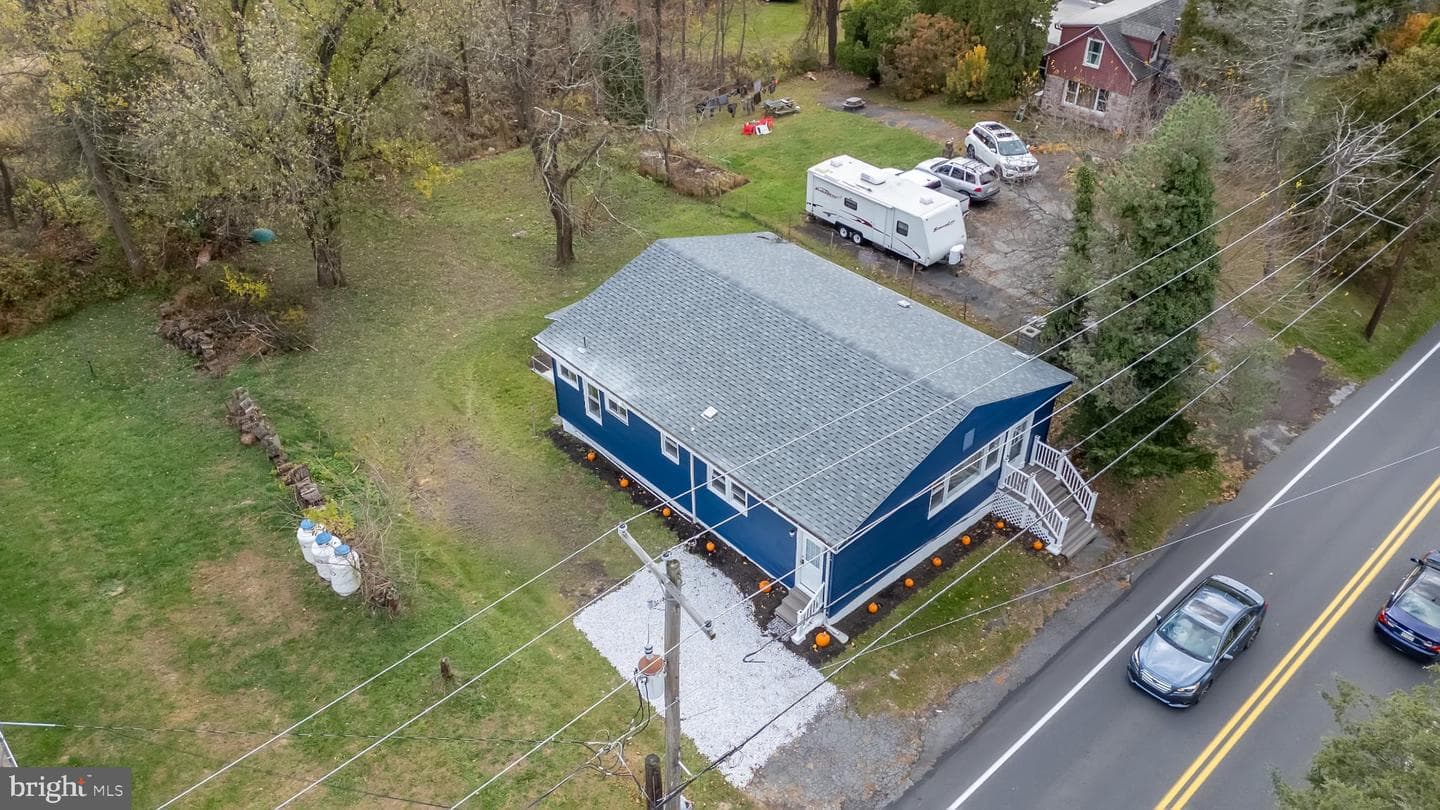 2020 Leithsville Road photo 1