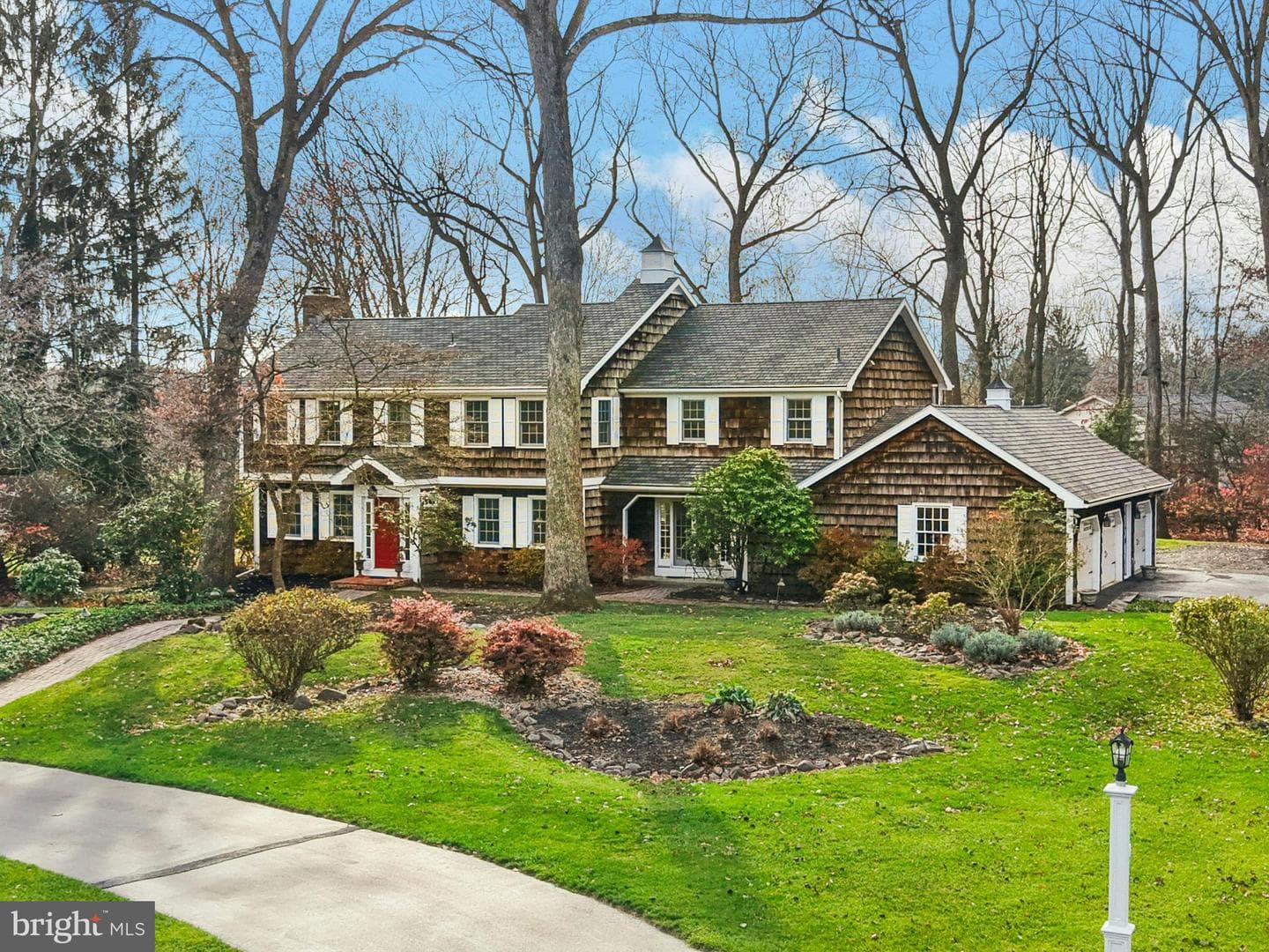 1978 Sunderland Drive photo 1
