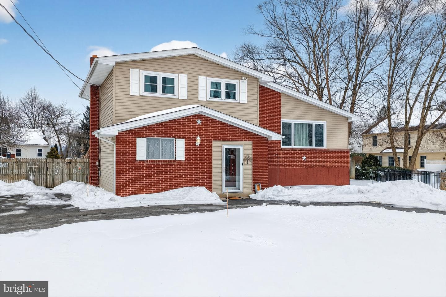 4000 Carter Road photo 1