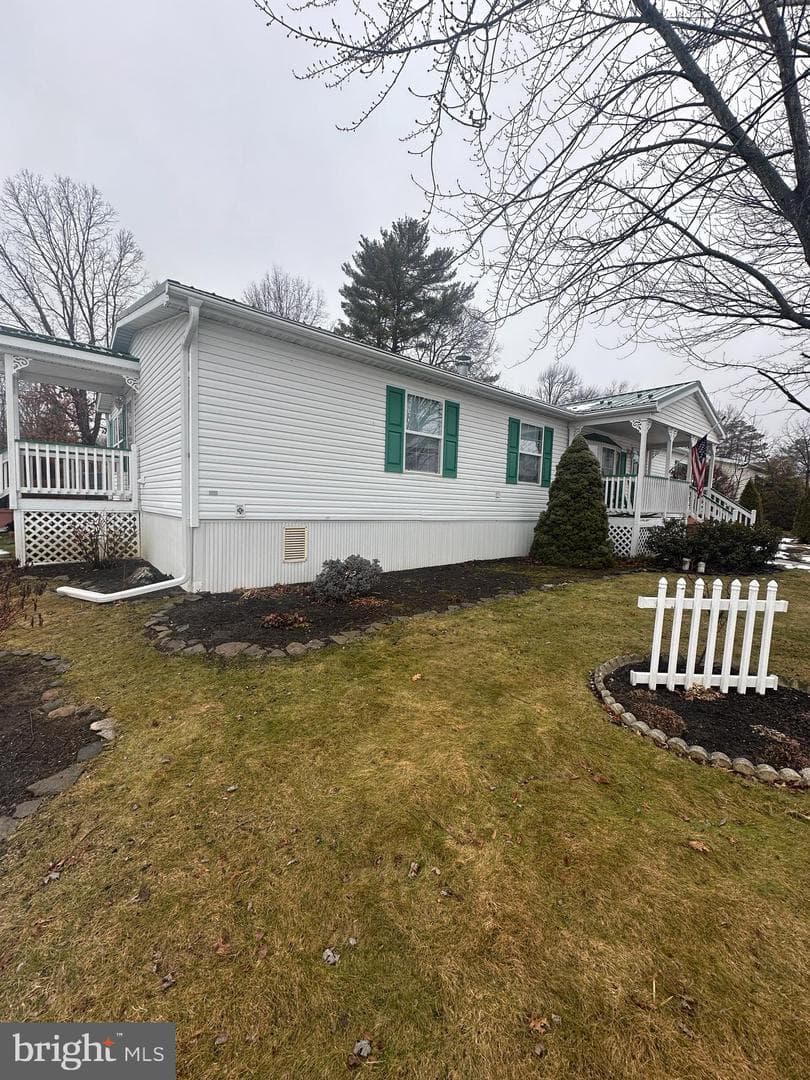 4162 Bunker Hill Ln W photo 1