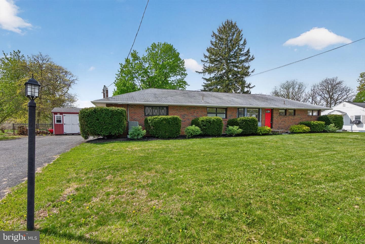 141 Siegfried Avenue photo 1