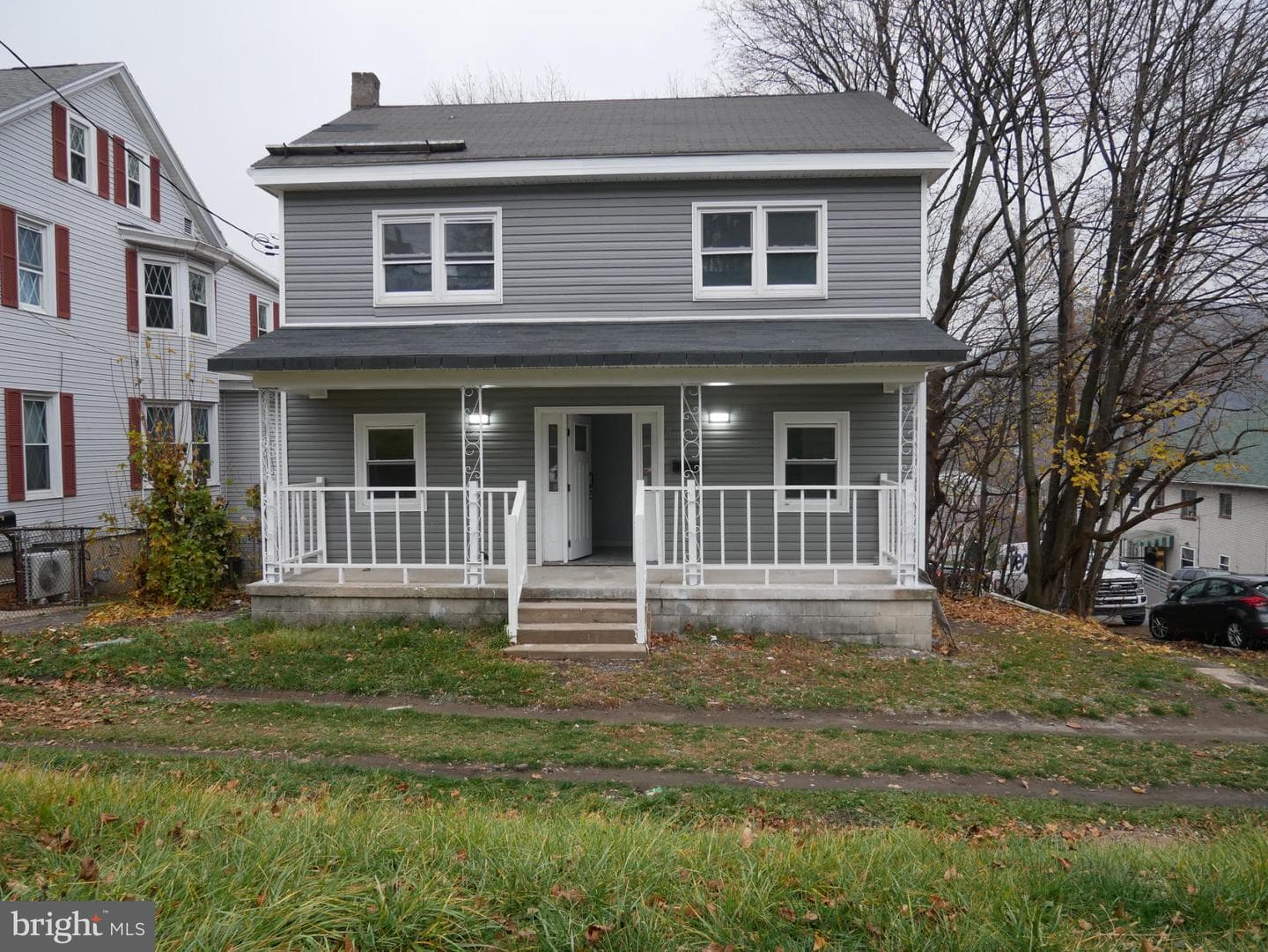 903 W Spruce Street