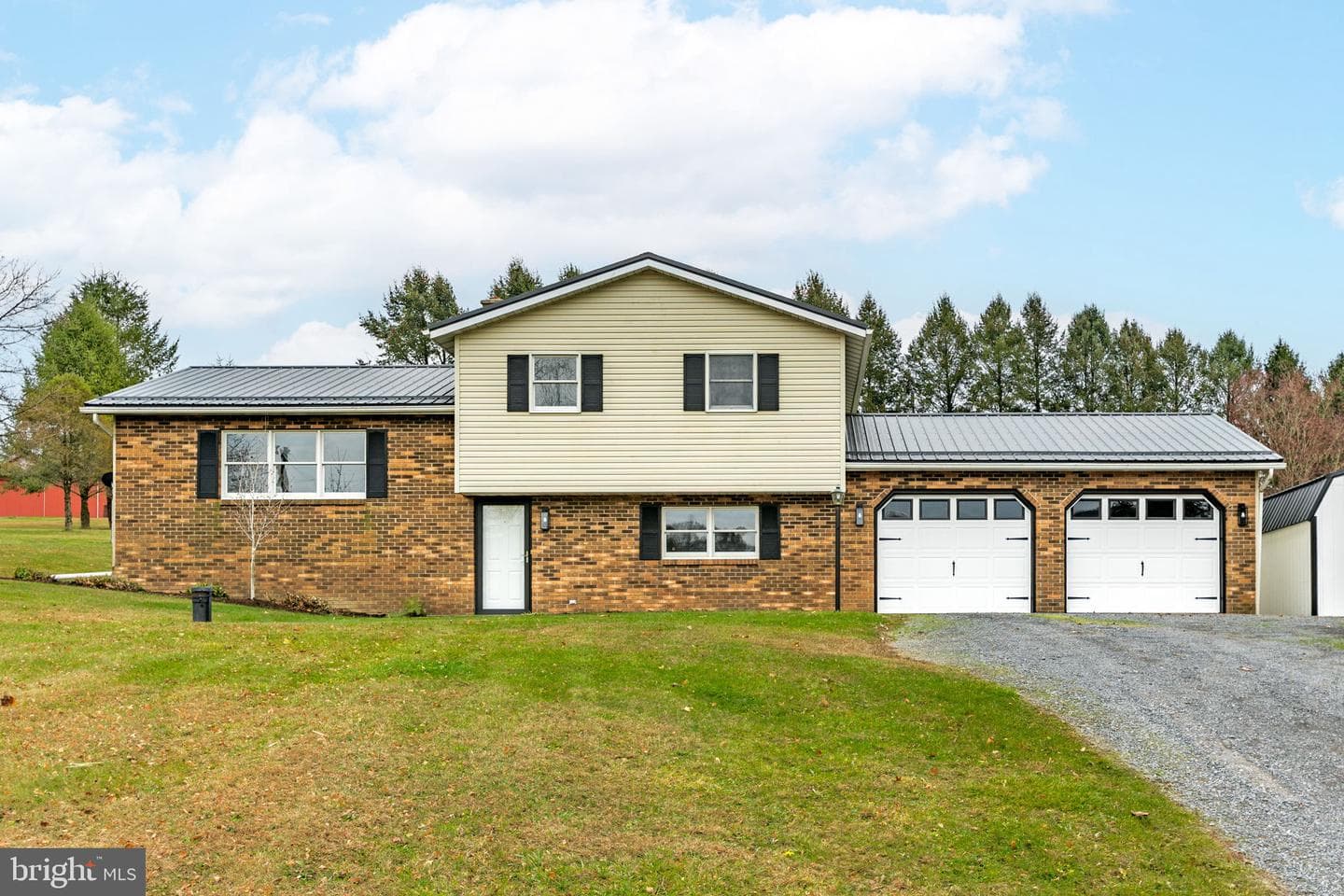 486 Shipman Road photo 1
