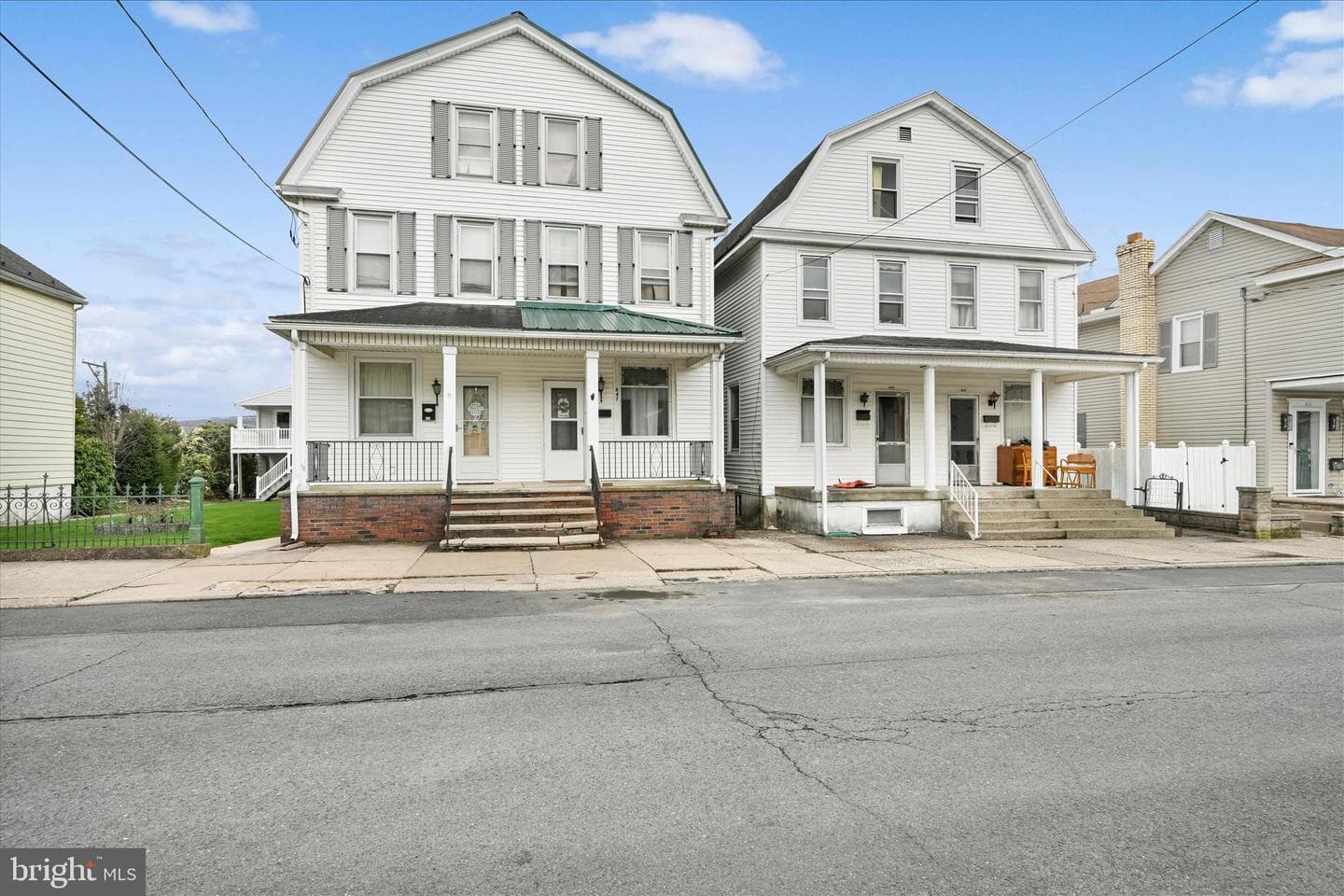847 Pine Street