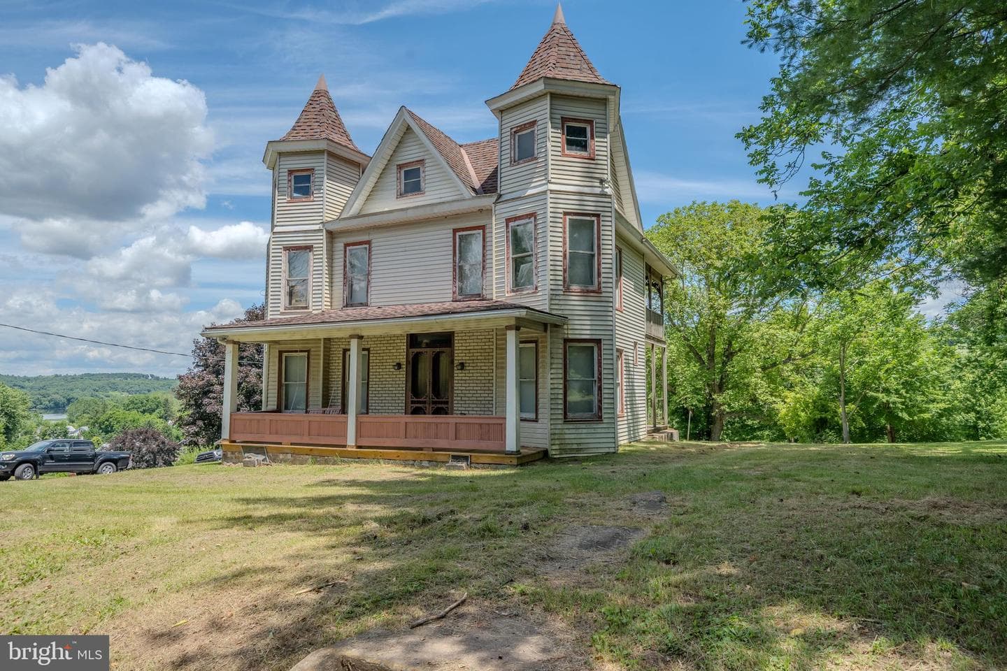 205 Sunbury Street, Dalmatia