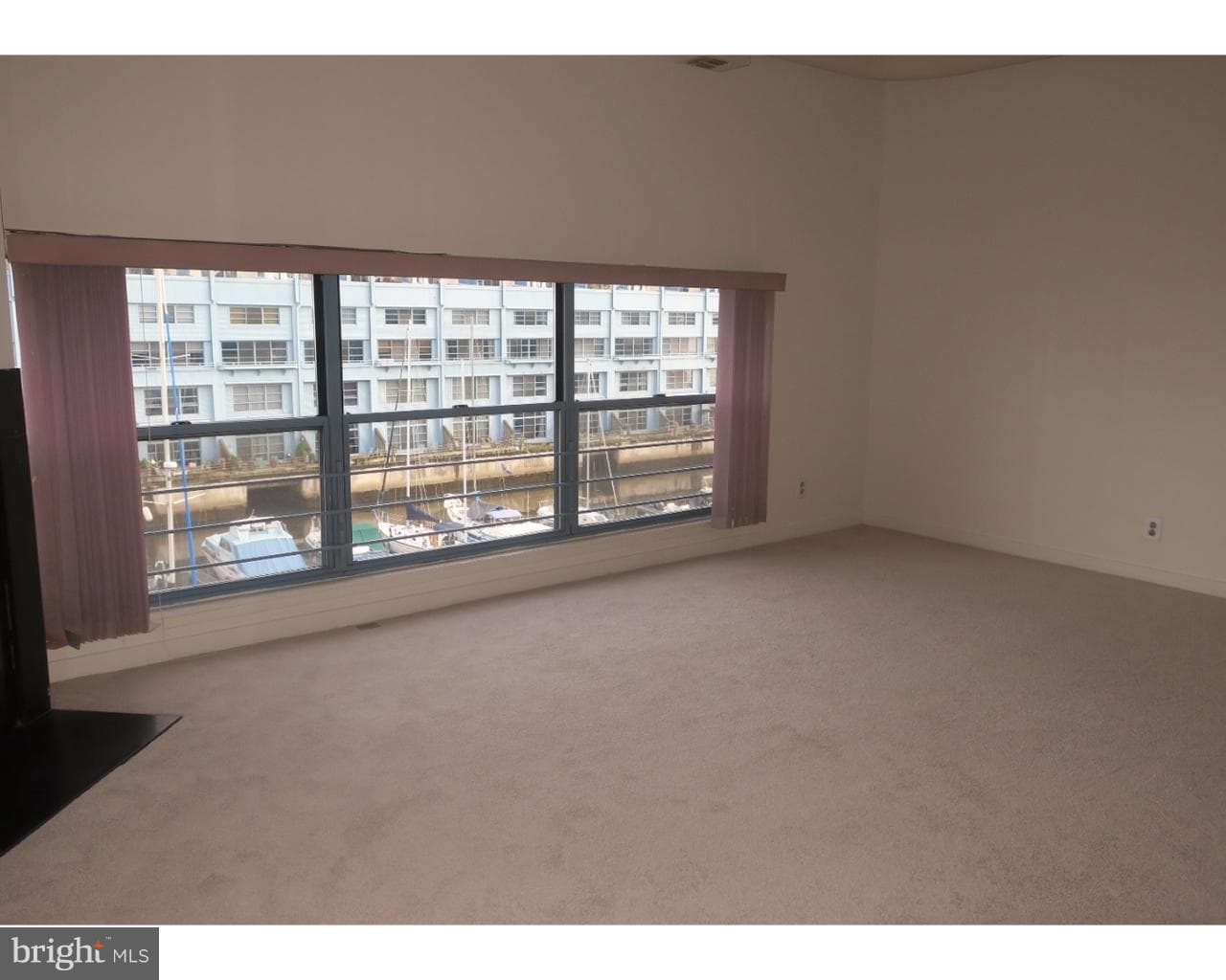 3 N Columbus Boulevard #405 photo 1