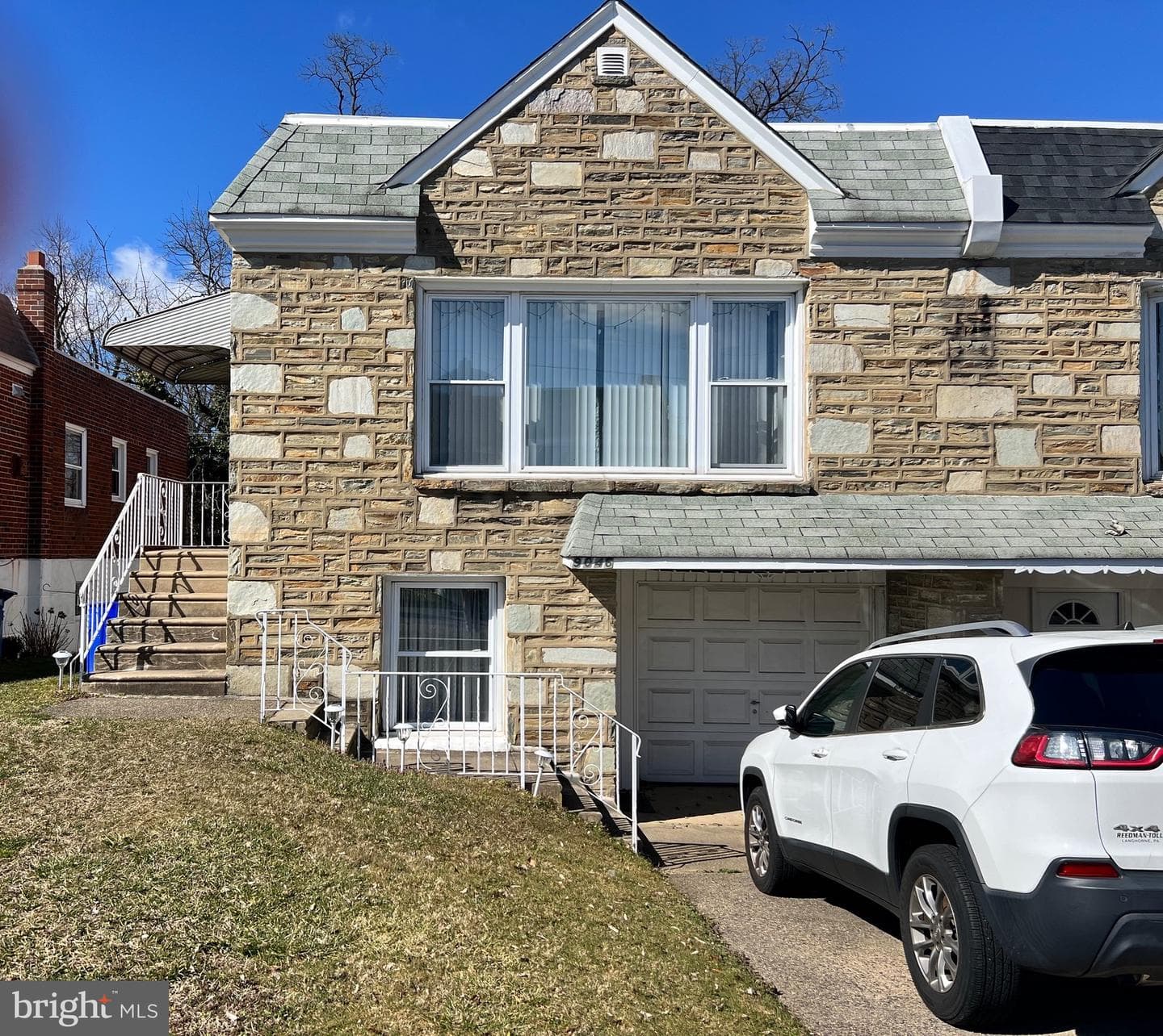 9046 Cloverly Road photo 1