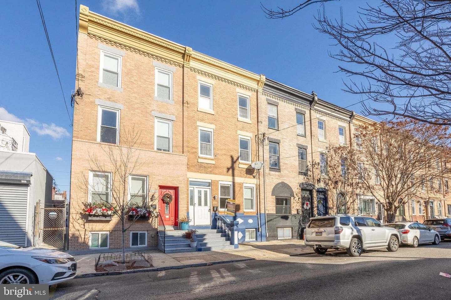 1737 Mifflin Street photo 1