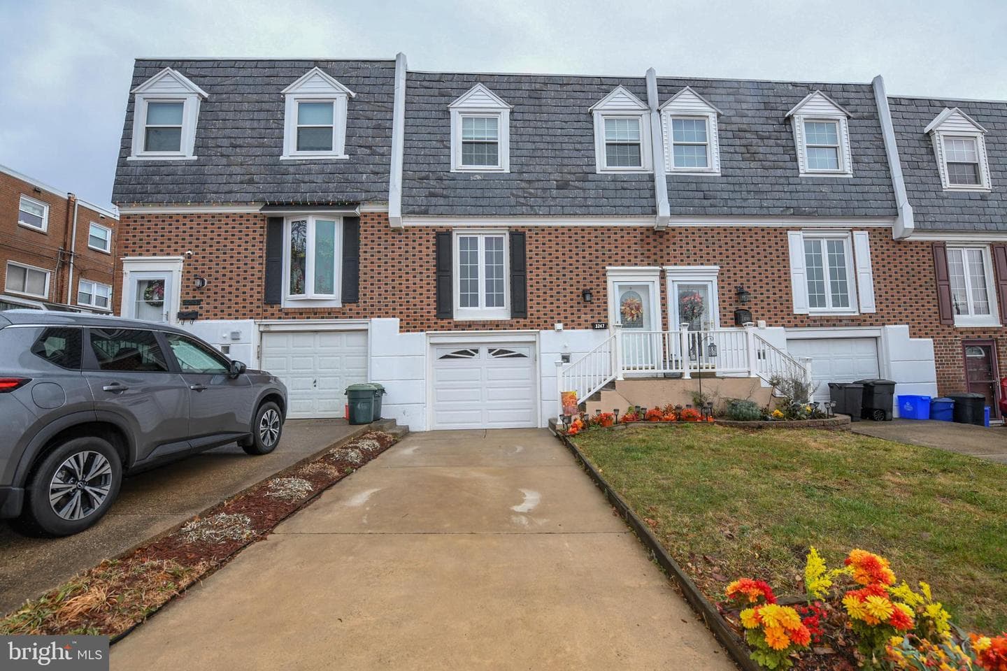 3247 Morrell Avenue photo 1