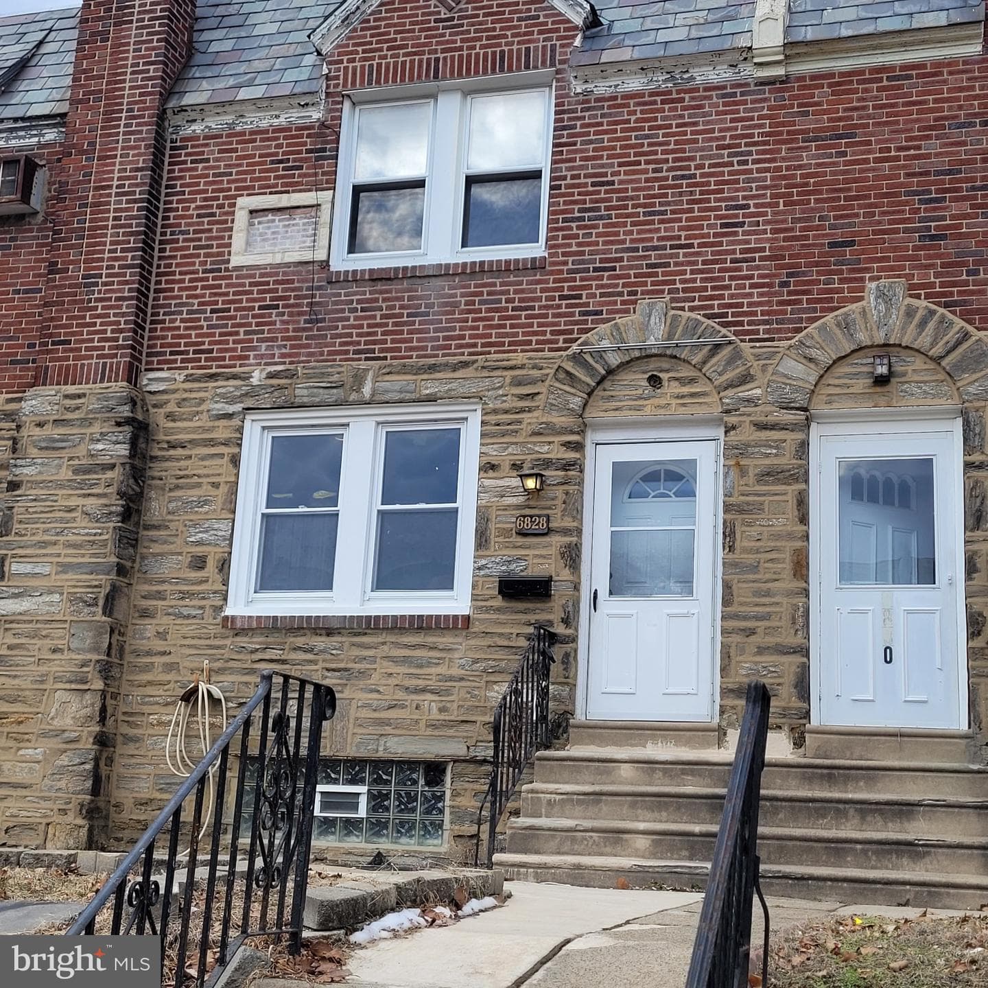 6828 Kindred Street photo 1