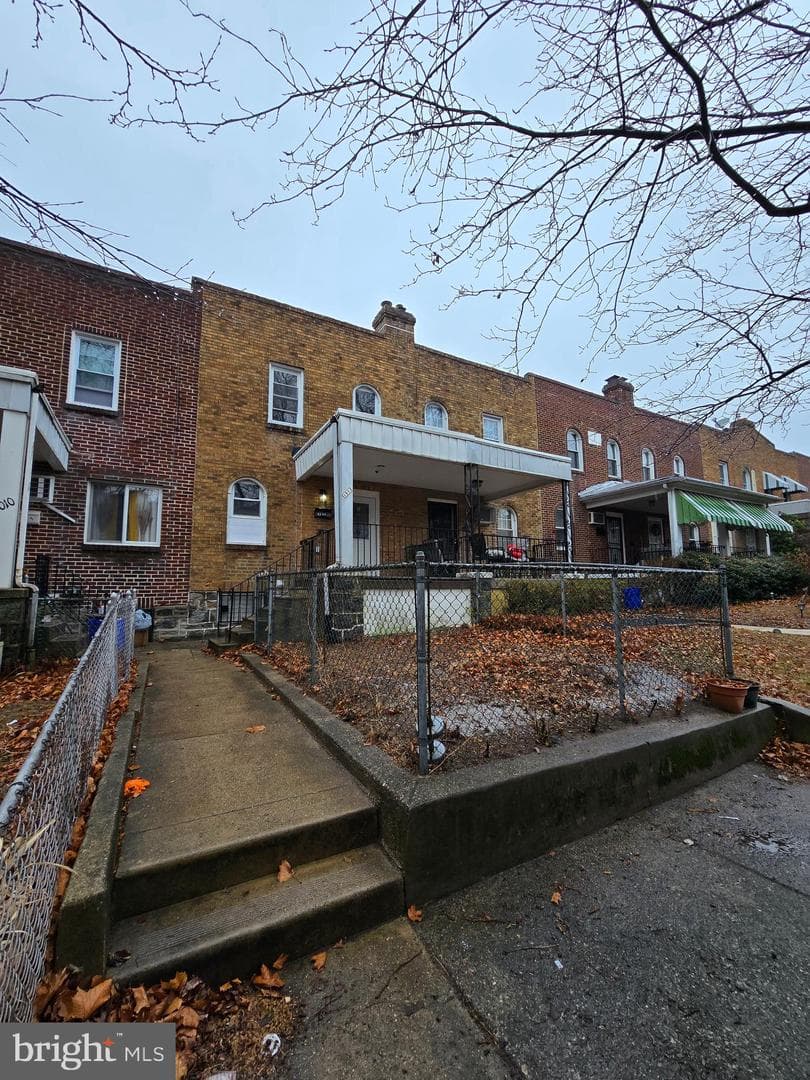 1012 Edgemore Road photo 1