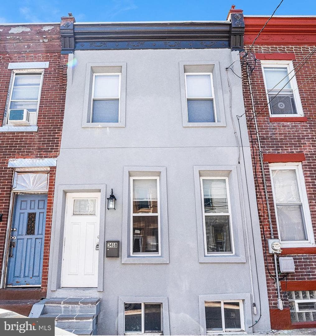 3418 N Lee Street photo 1