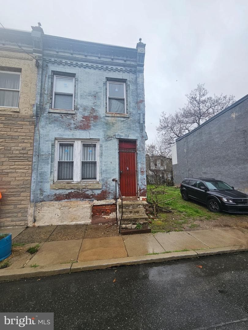 3149 W Dakota Street