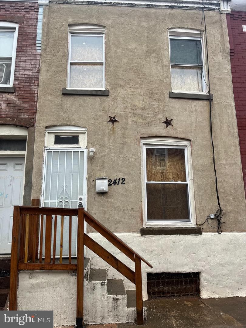 2412 N Corlies Street photo 1