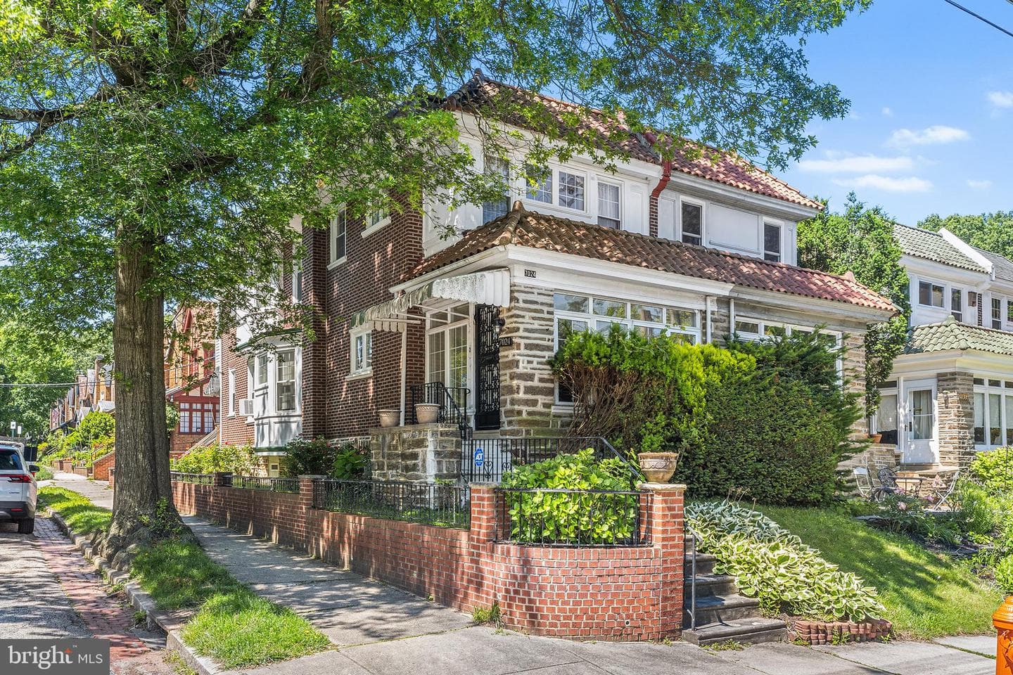 7024 Greene Street photo 1