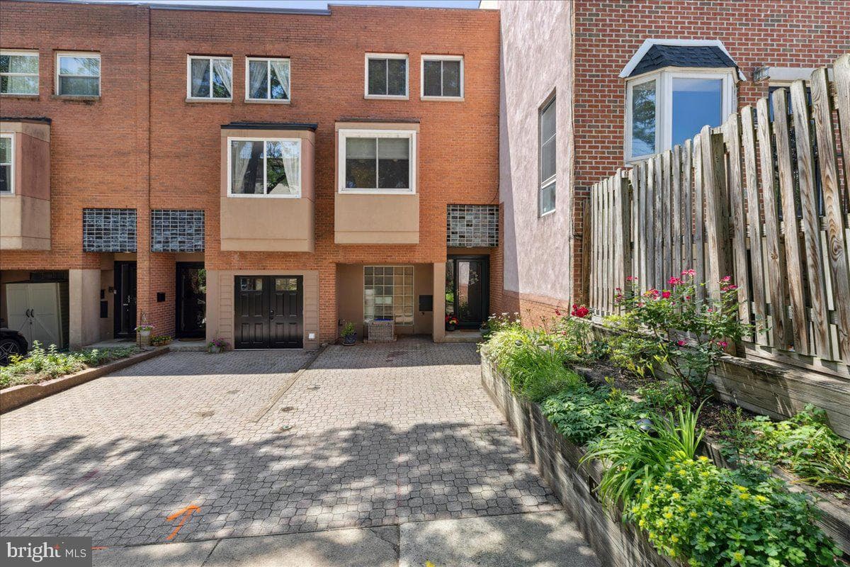 2821 Parrish Street #f photo 1