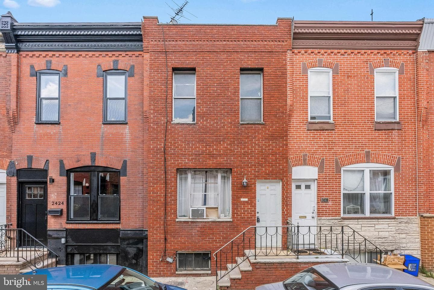 2422 S Iseminger Street photo 1