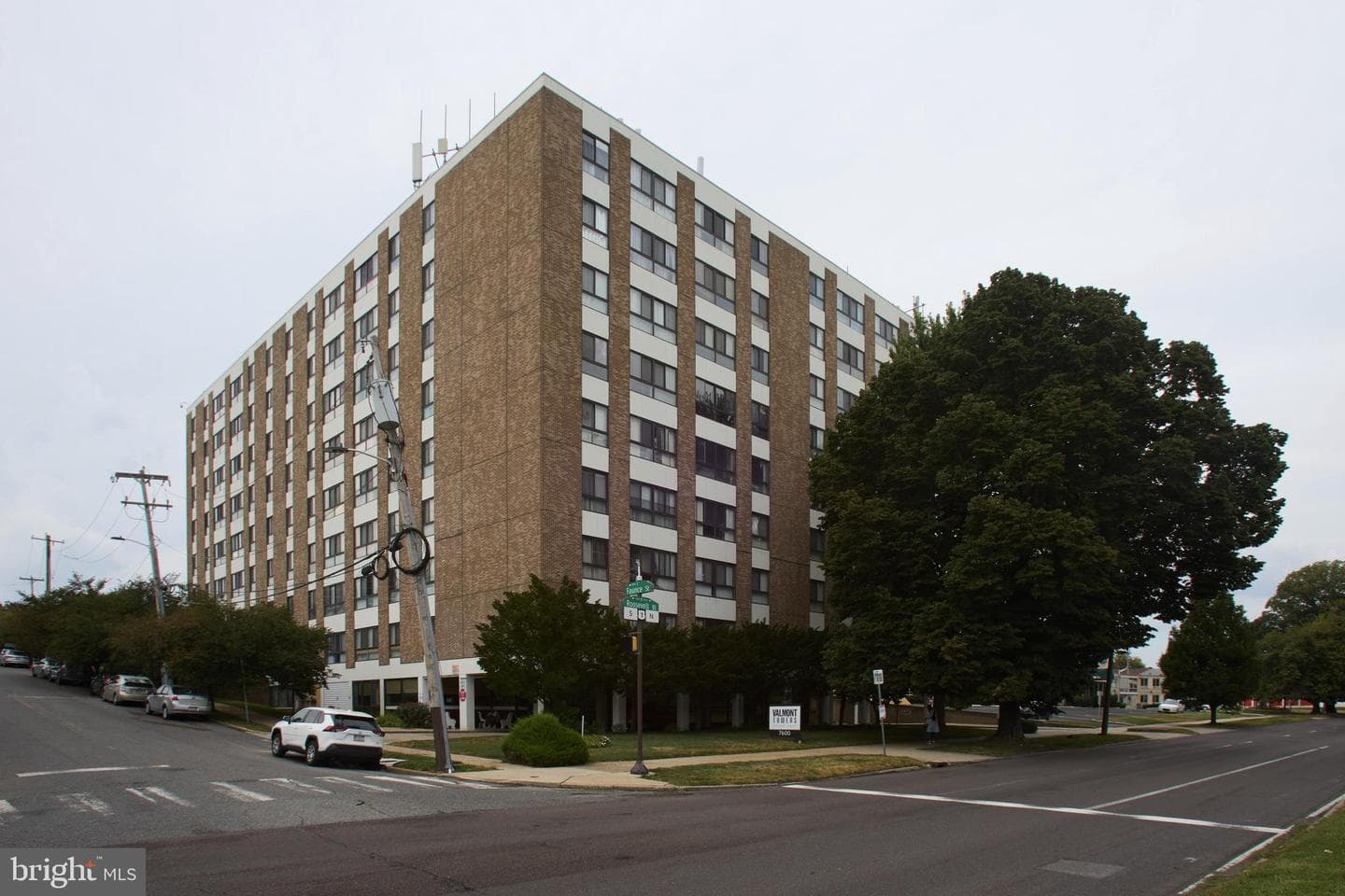 7600 E Roosevelt Boulevard #710 photo 1