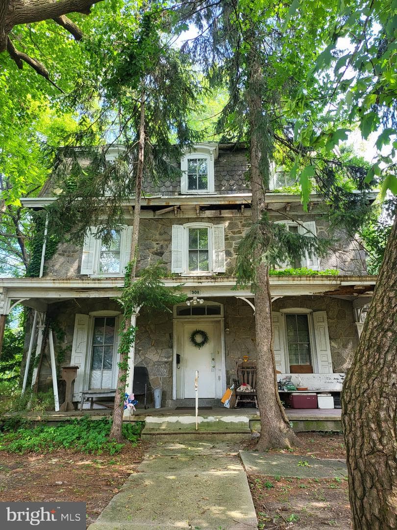 308 E Mount Airy Ave photo 1