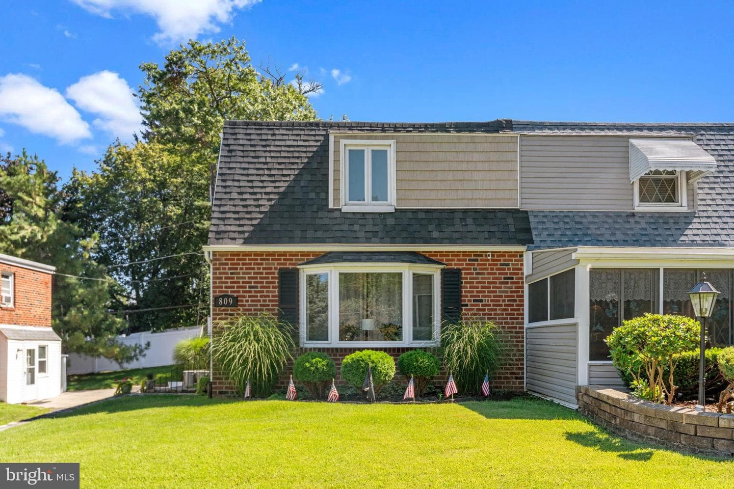 809 Millwood photo 1
