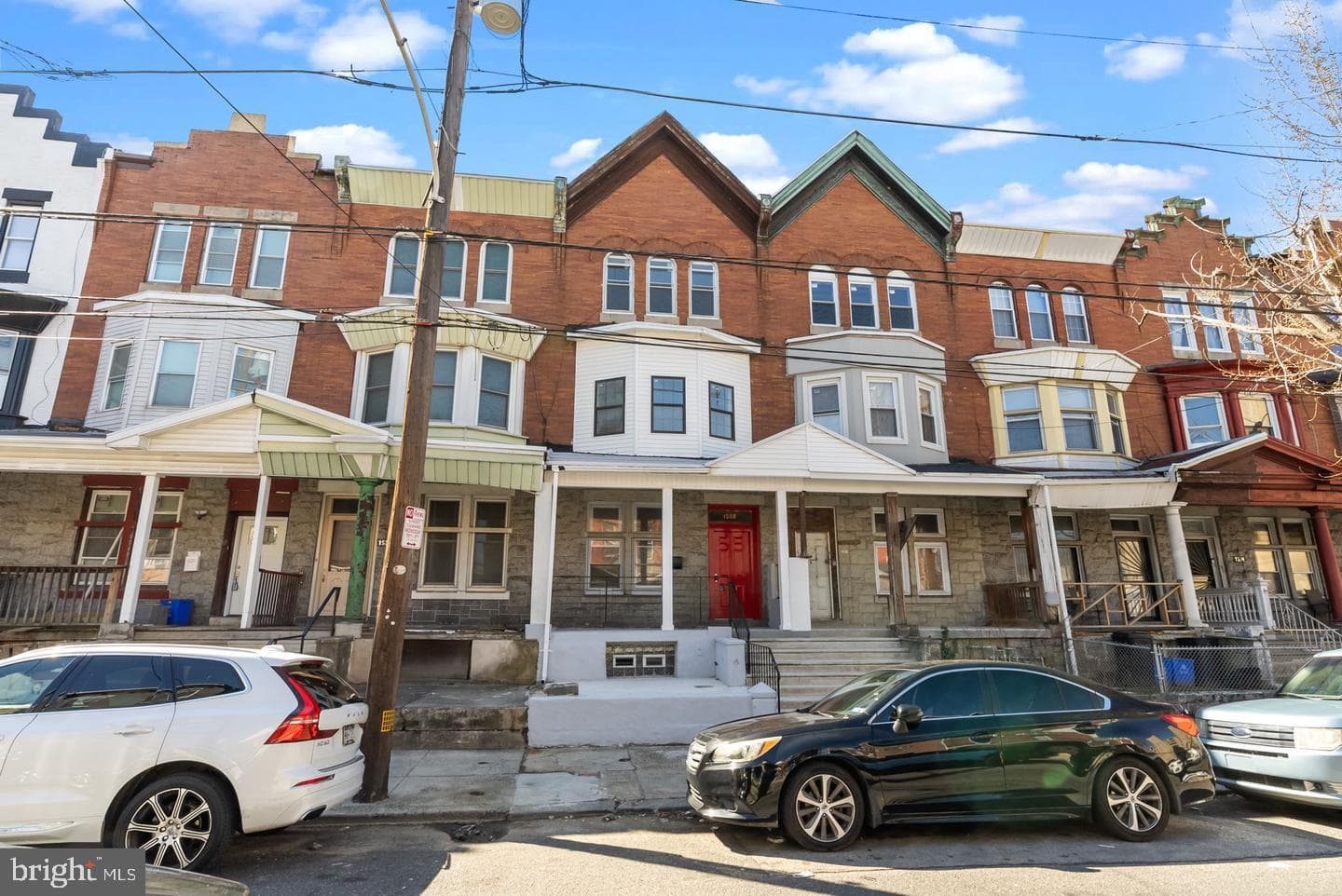 1508 W Tioga Street photo 1