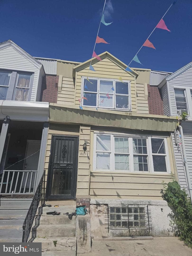 6057 Regent Street photo 1