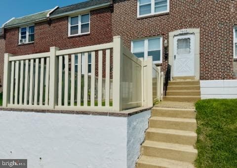 7603 Woodcrest Avenue photo 1
