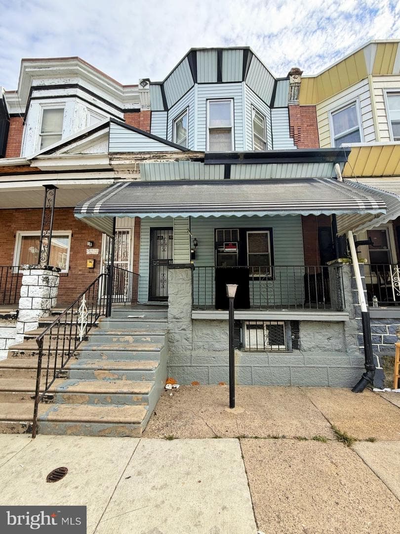 5314 Upland Street photo 1