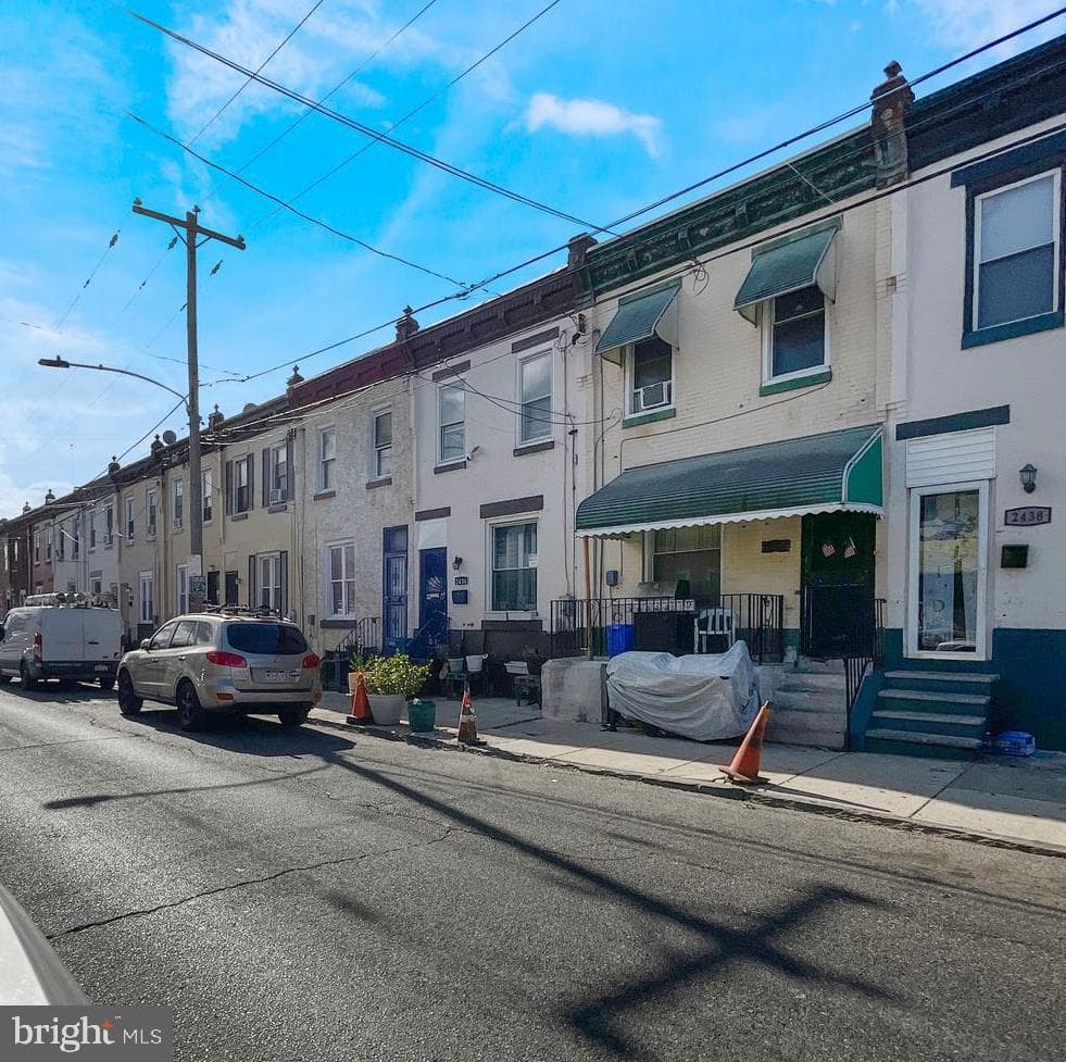 2432 N 28th Street photo 1