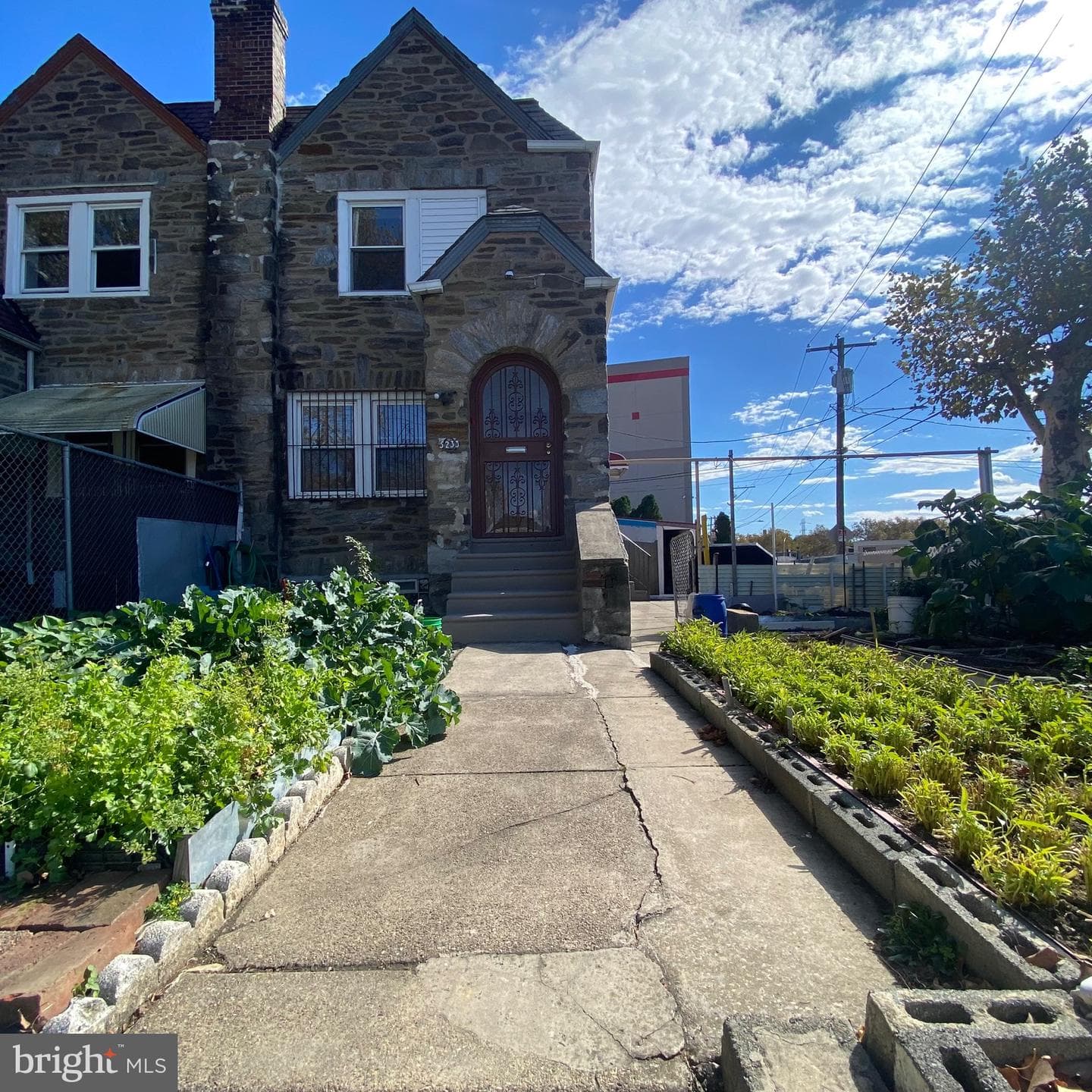 5233 Montour Street photo 1