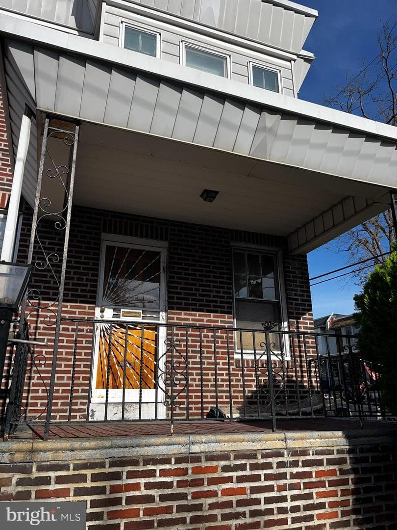 4952 Charles Street photo 1