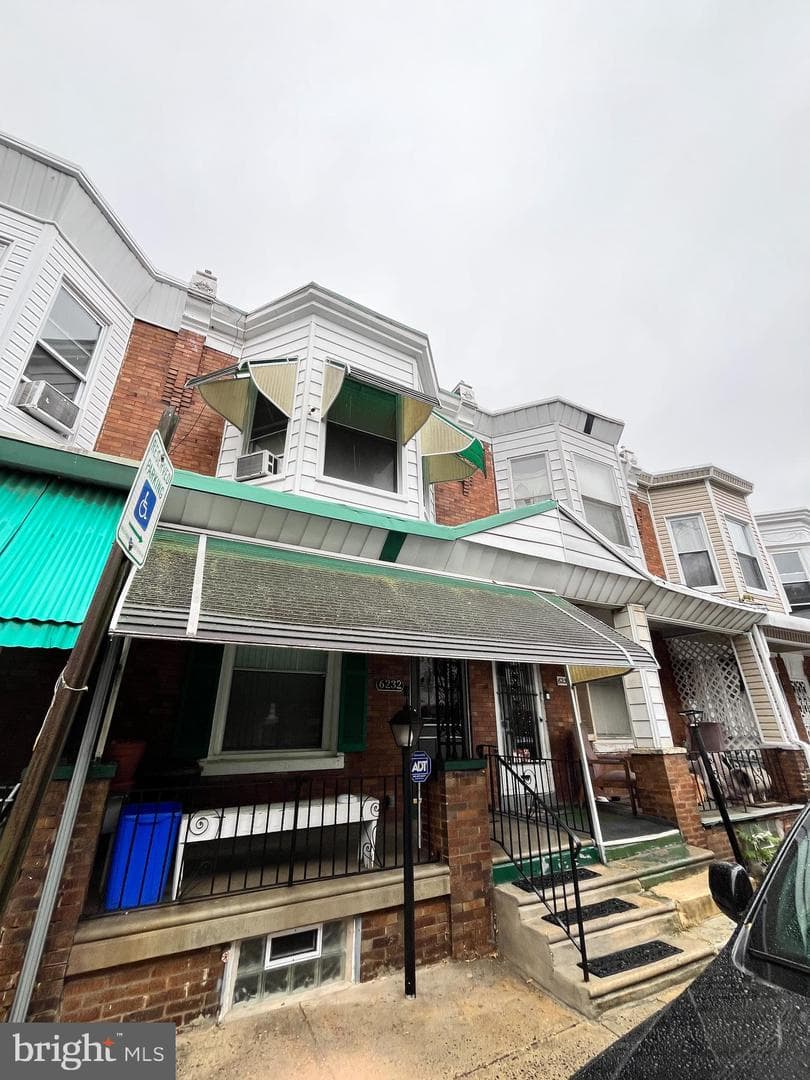 6232 Clearview St photo 1
