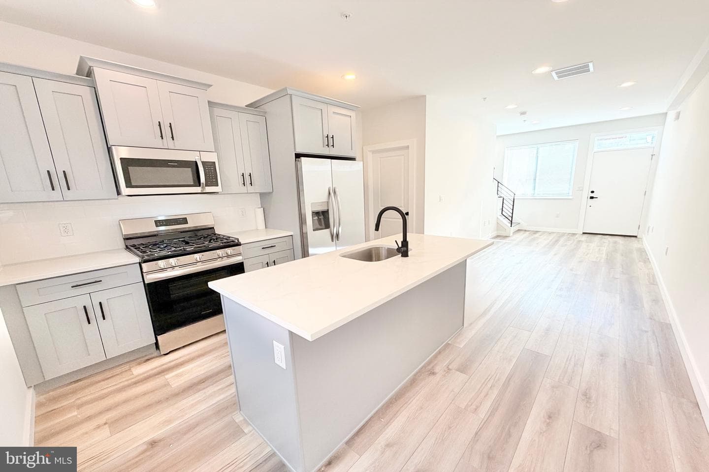 3221 Latona Street photo 1