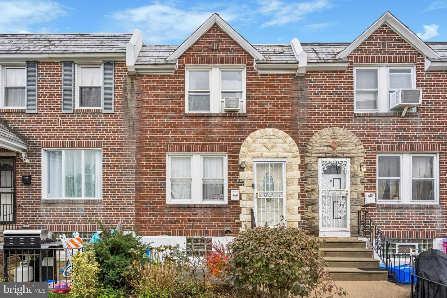 5437 Charles Street photo 1