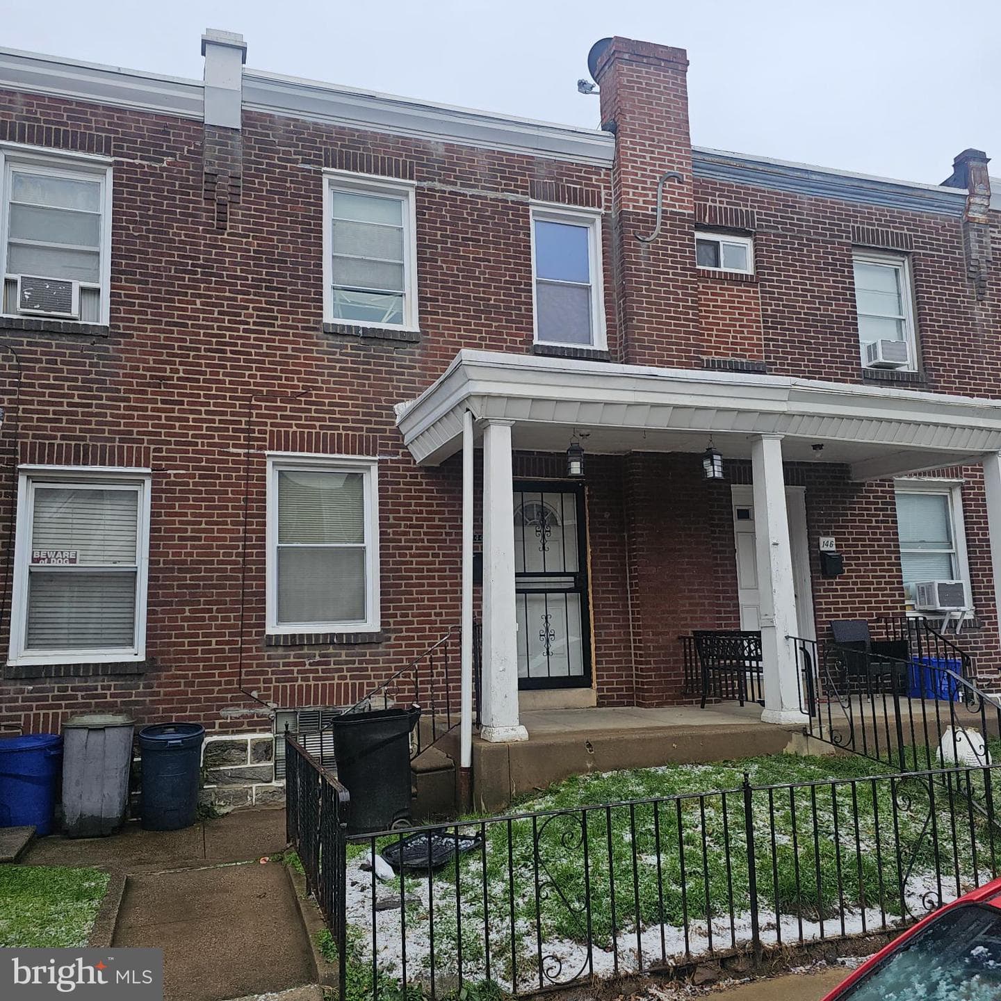 144 Fern Street photo 1
