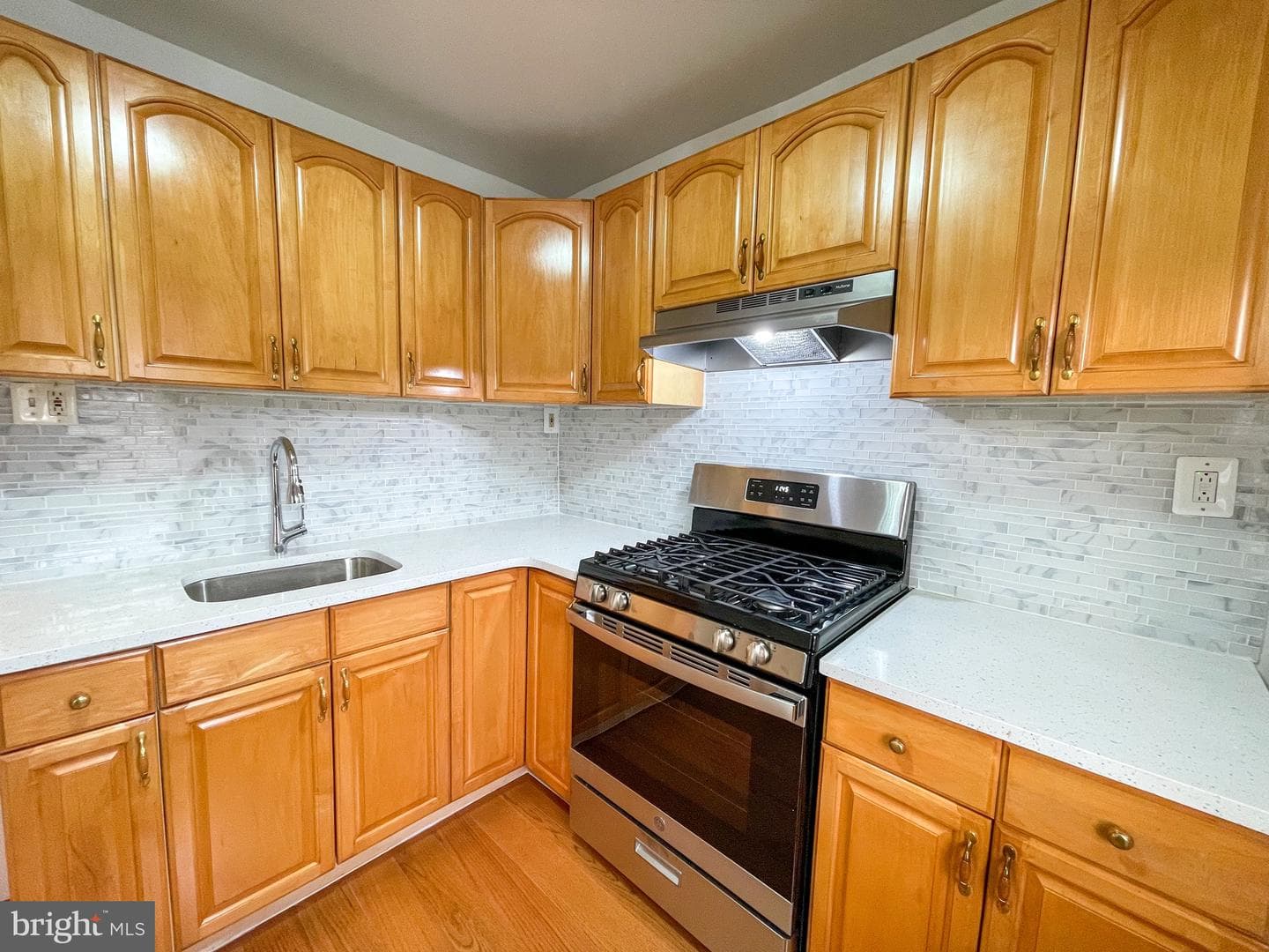 5449 N Marvine Street photo 1